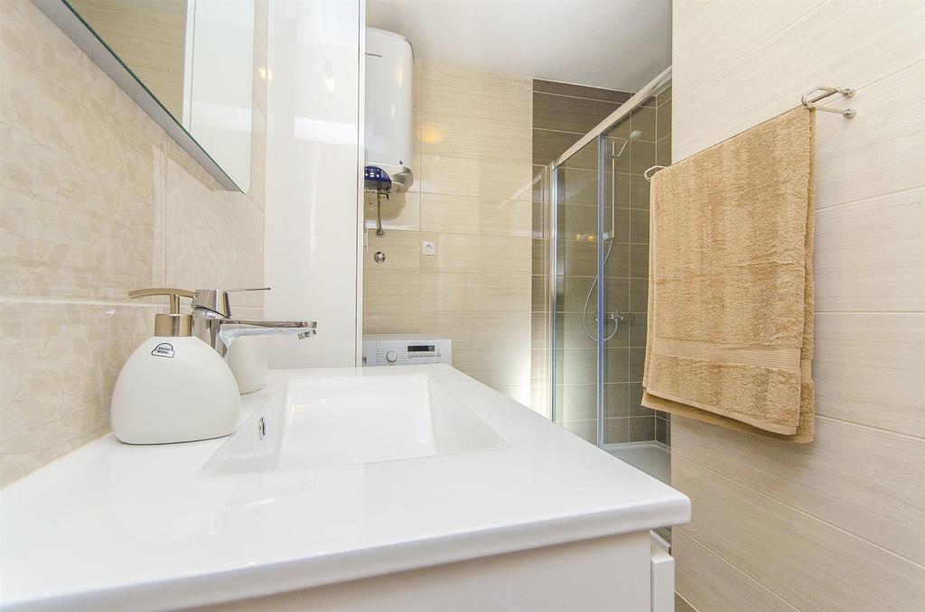 פודסטראנה Apartment Darko מראה חיצוני תמונה